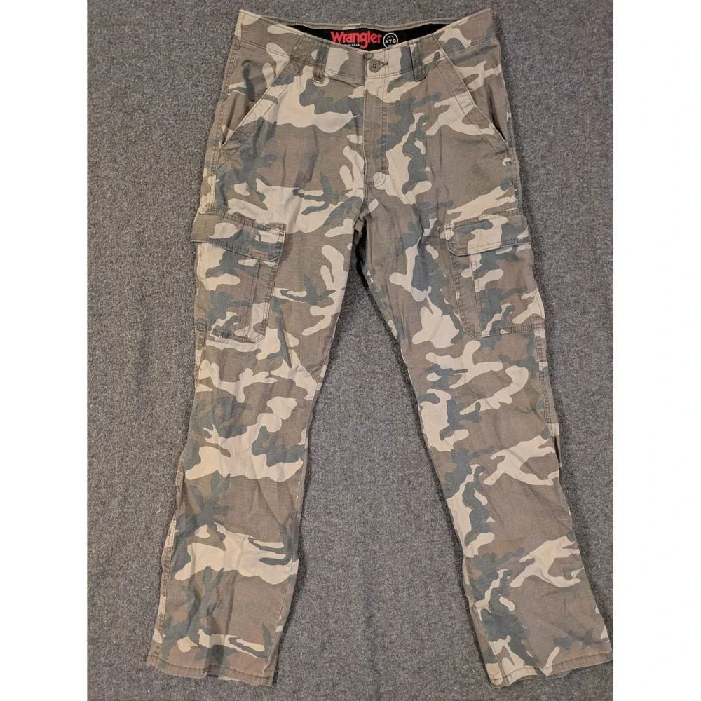 Wrangler Pants Mens 32x32 Green ATG All Terrain Camouflage Cargo Nylon Outdoor